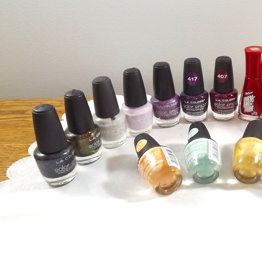 Lot of 16 Brand New Nail Polishes